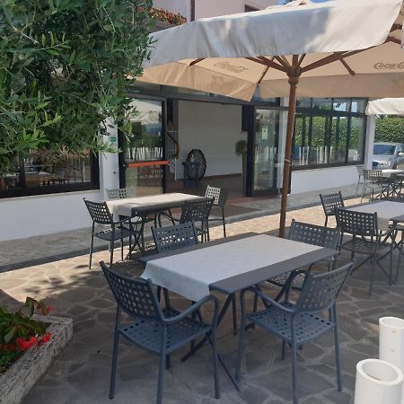 Hotel La Favorita Peschiera del Garda Eksteriør bilde