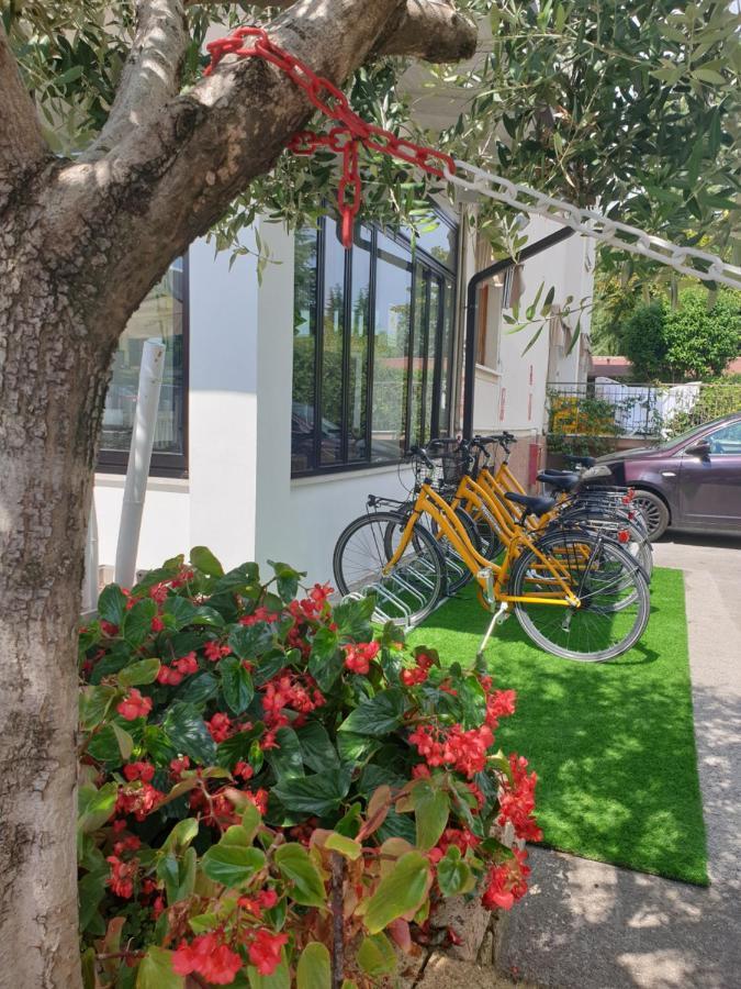Hotel La Favorita Peschiera del Garda Eksteriør bilde